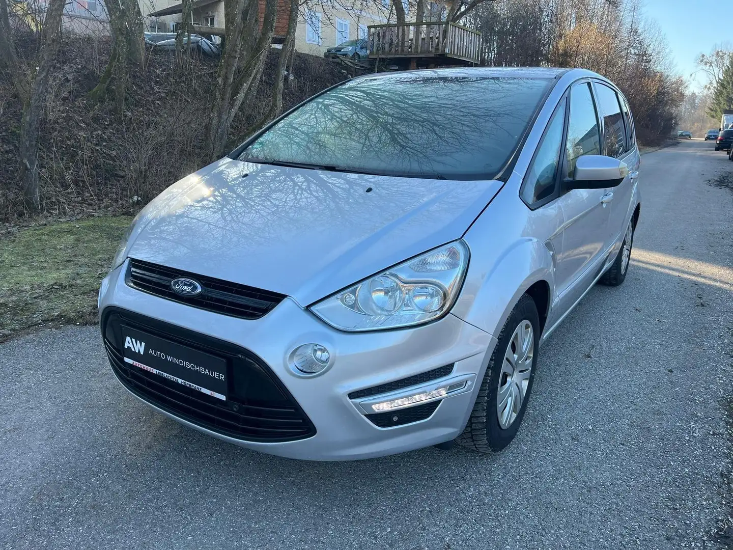 Ford S-Max 2.0TDCi Ambiente *AHK*SHZ*NEUES Pickerl* - 1