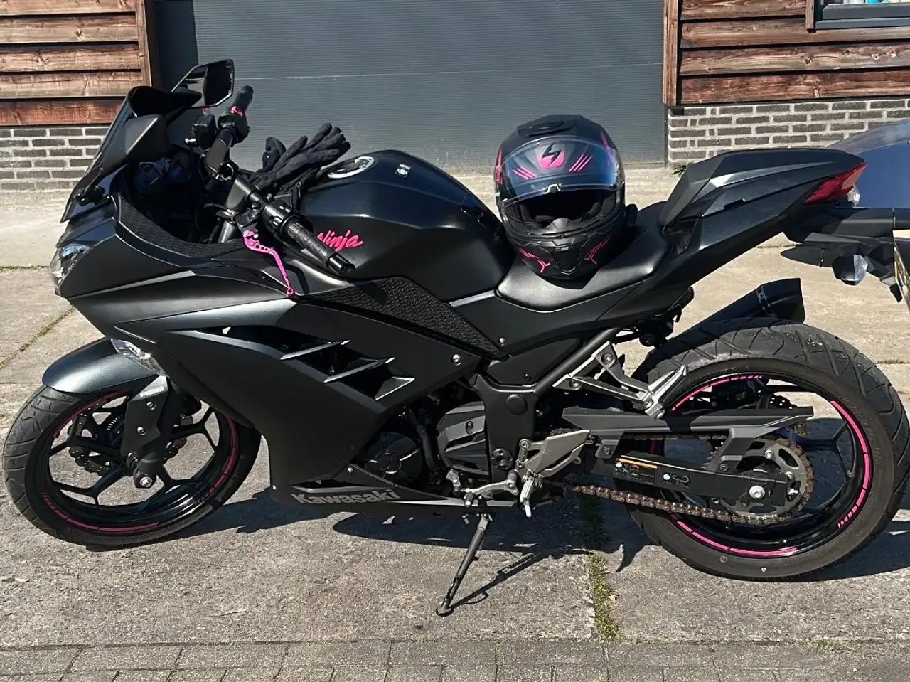 Kawasaki Ninja 300
