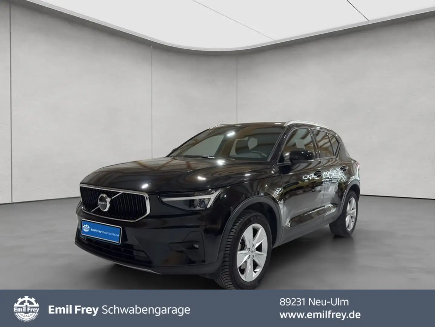 Volvo XC40 XC40 B3 B DKG Core *NAVI*CAR PLAY*RFK* Schwarz - 1