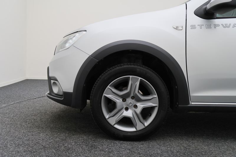 Dacia Sandero 0.9 TCe SL Stepway — photo 22