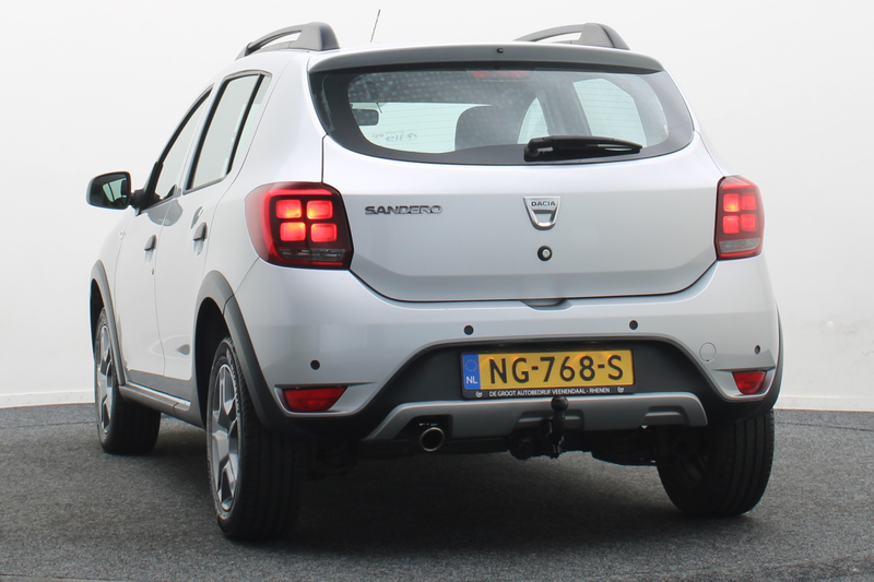 Dacia Sandero 0.9 TCe SL Stepway — photo 16