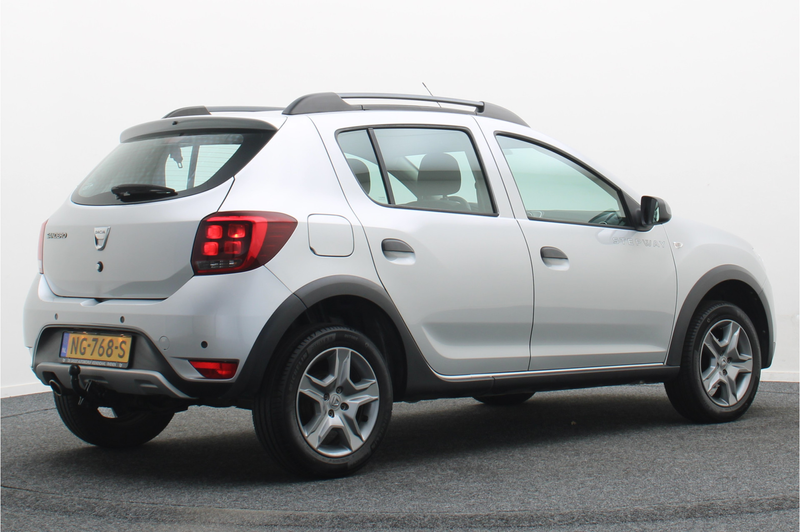 Dacia Sandero 0.9 TCe SL Stepway — photo 18