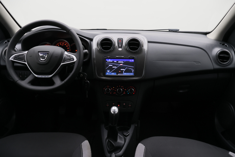 Dacia Sandero 0.9 TCe SL Stepway — photo 2