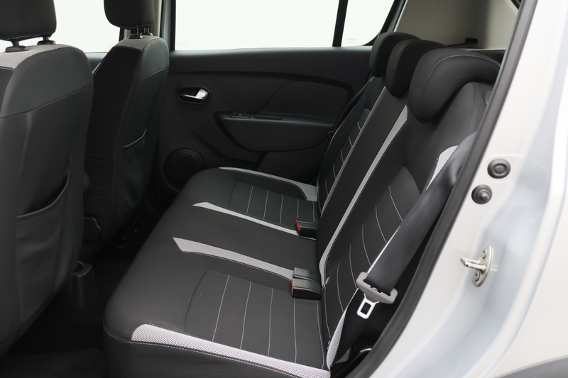 Dacia Sandero 0.9 TCe SL Stepway — photo 12