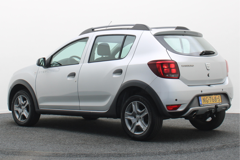 Dacia Sandero 0.9 TCe SL Stepway — photo 3