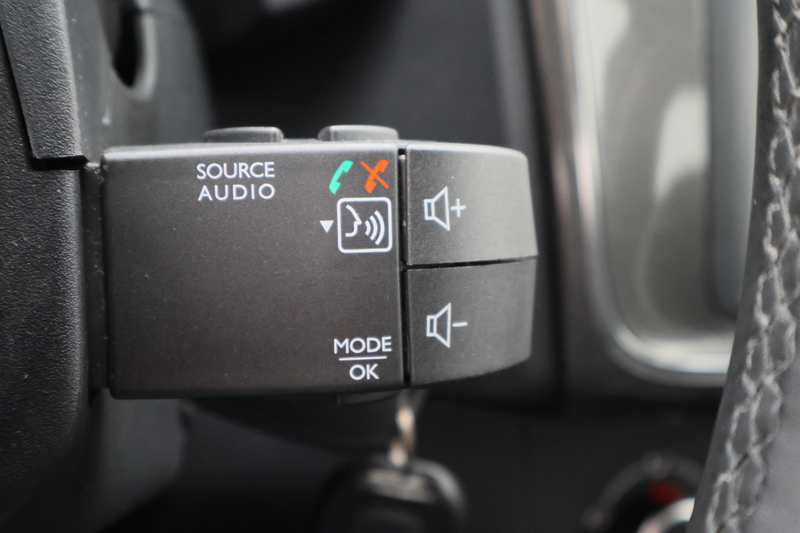 Dacia Sandero 0.9 TCe SL Stepway — photo 31