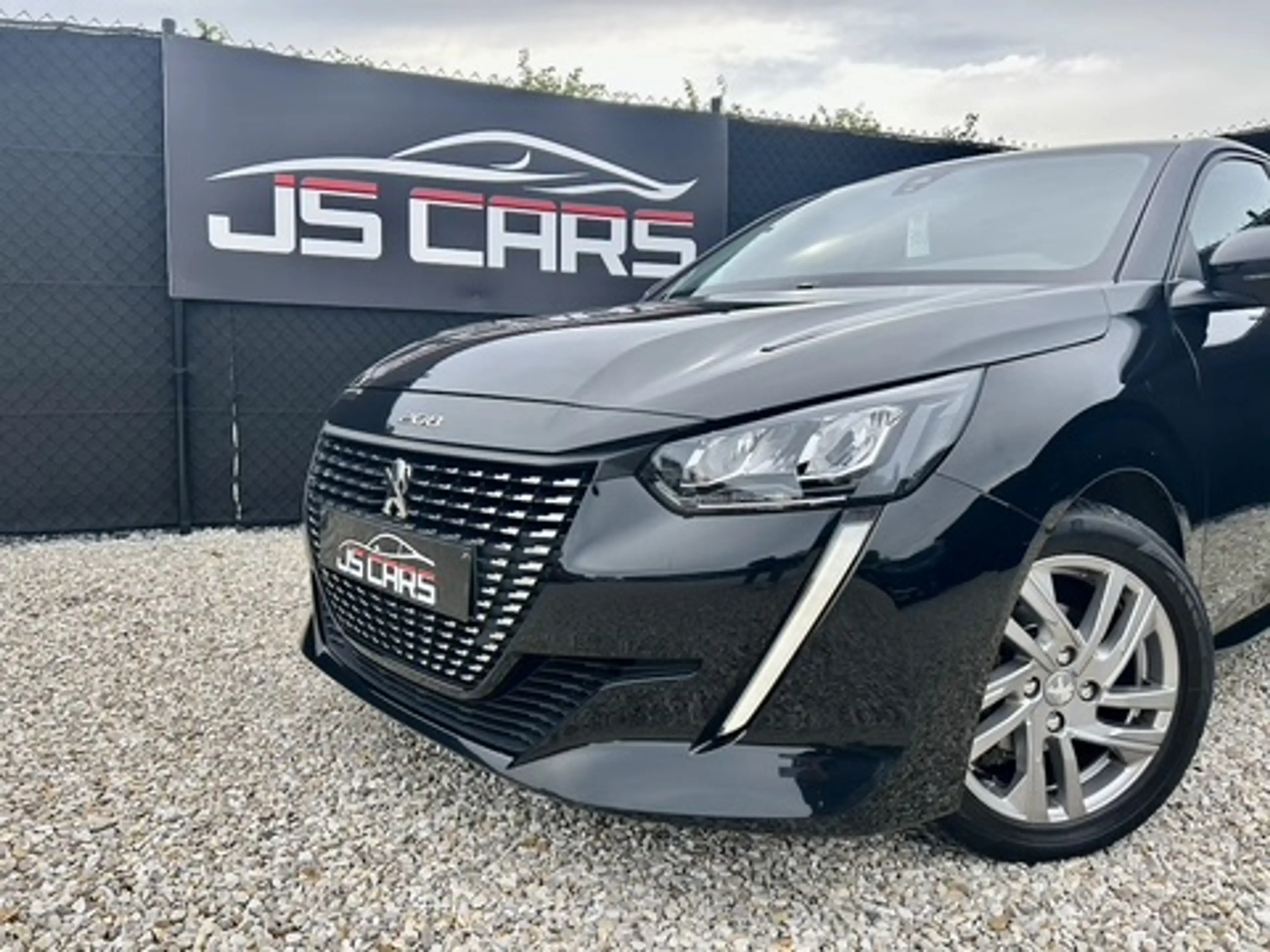 Peugeot 208 1.2i*1er PROP*GPS*CAR-PLAY*PDC*LED*AIRCO AUTO* — photo 3