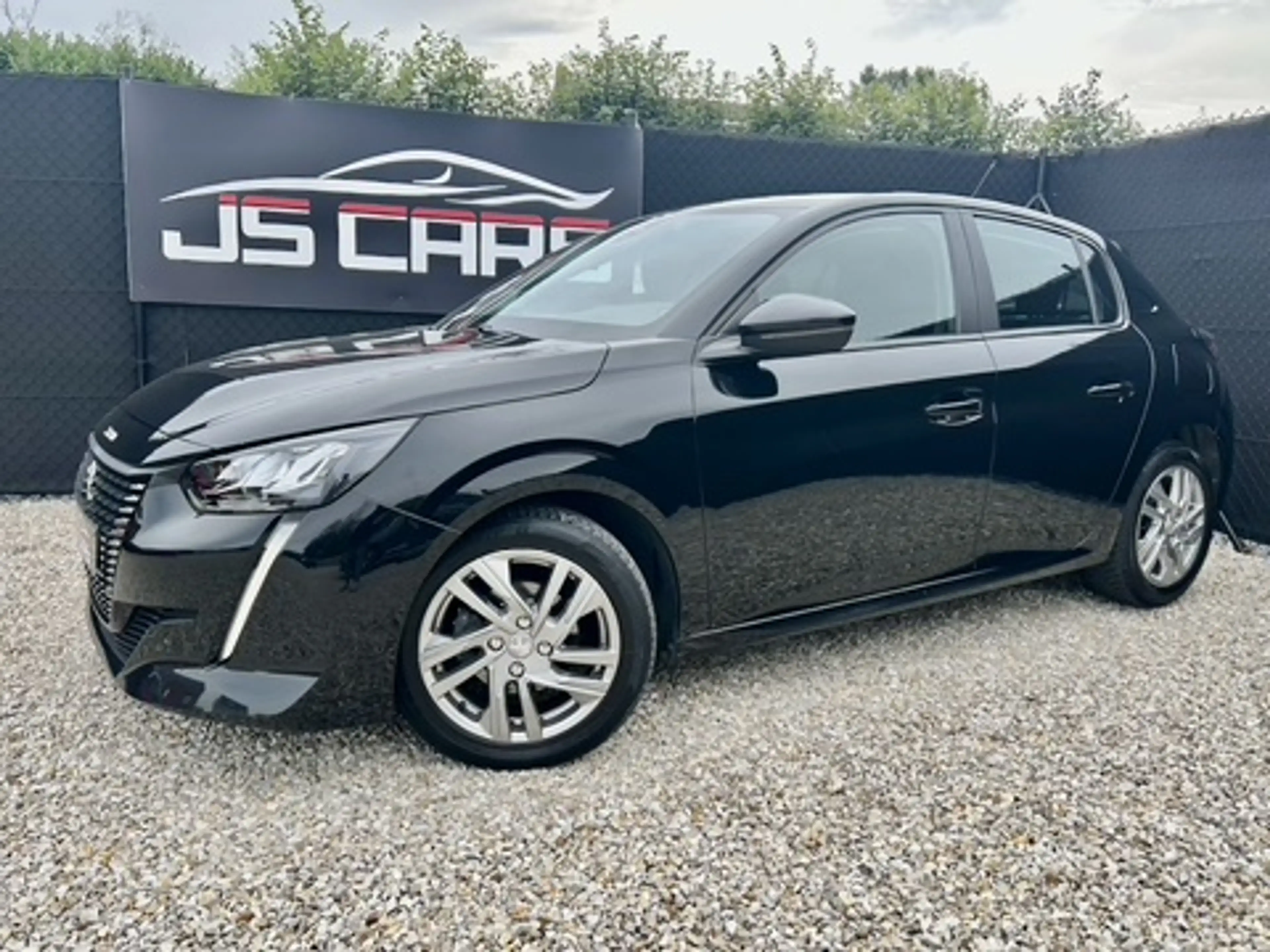 Peugeot 208 1.2i*1er PROP*GPS*CAR-PLAY*PDC*LED*AIRCO AUTO* — photo 2