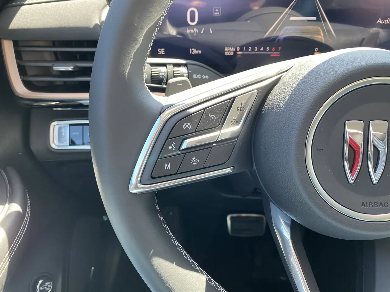 Buick Envision снимка Buick Envision