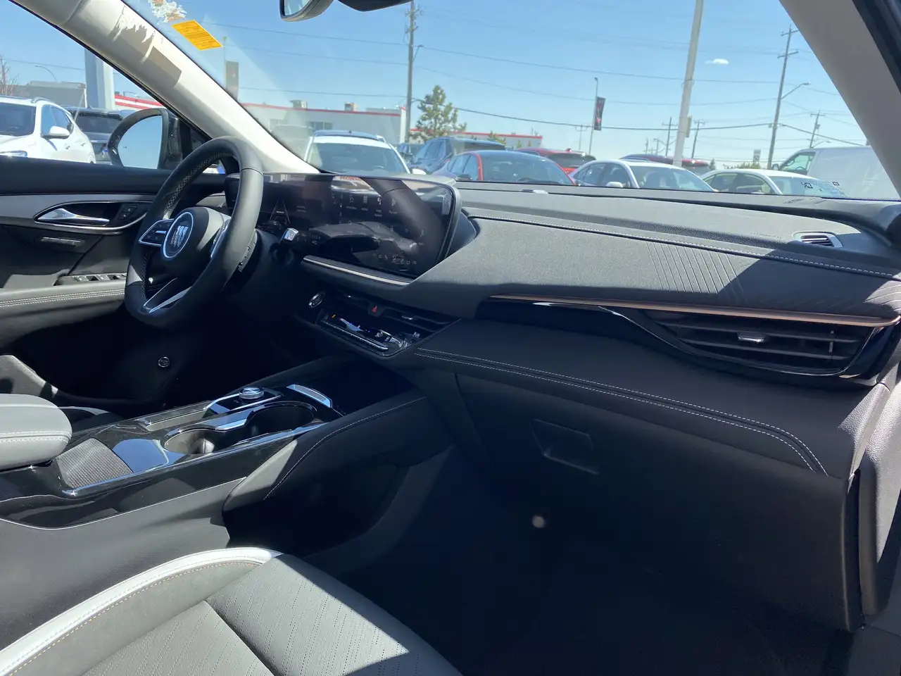 Buick Envision снимка Buick Envision