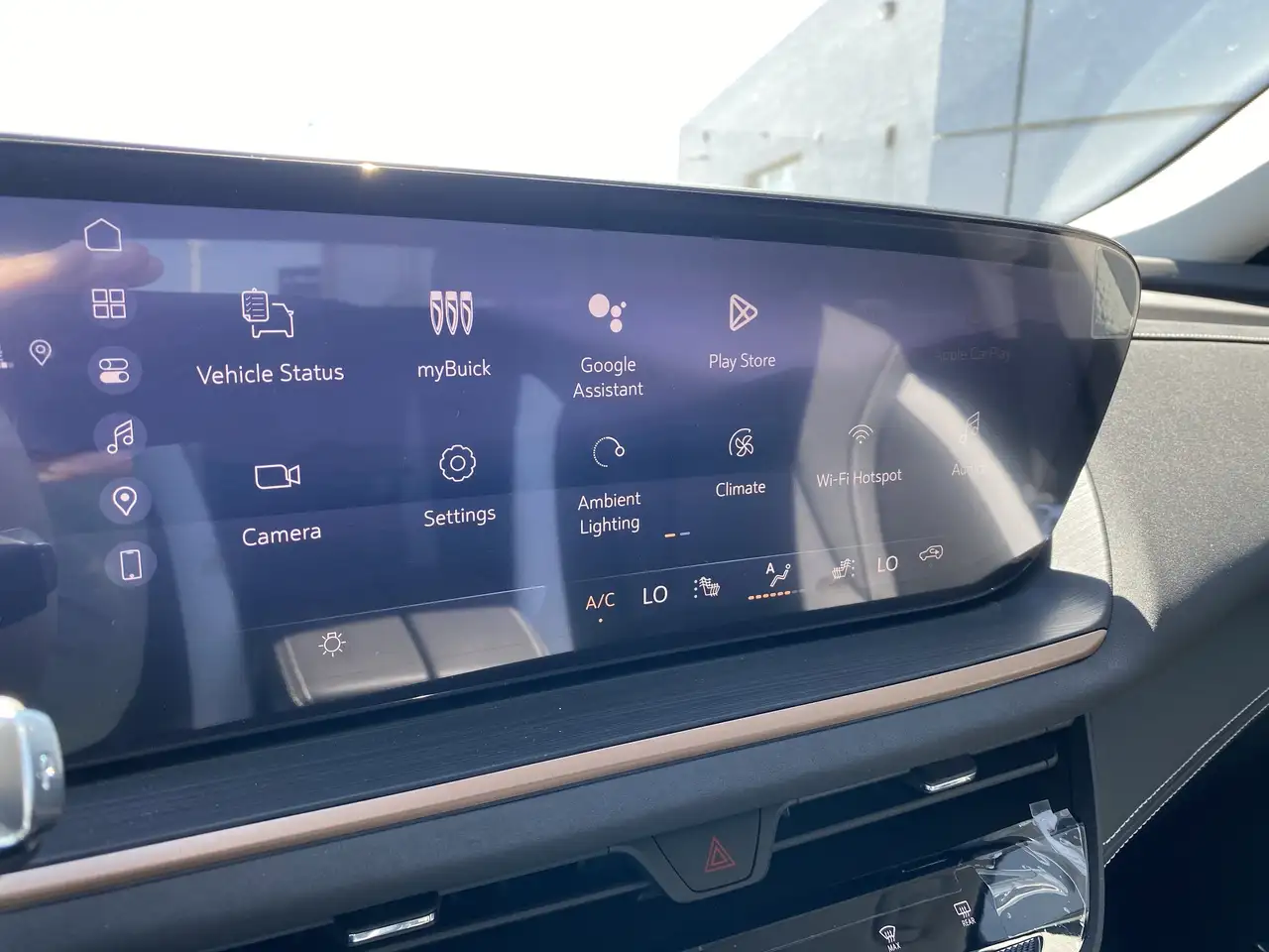 Buick Envision снимка Buick Envision
