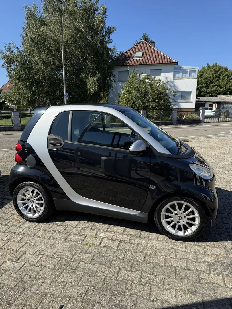 smart forTwo Micro Hybrid Drive 52kW (451.380) Grau - 2