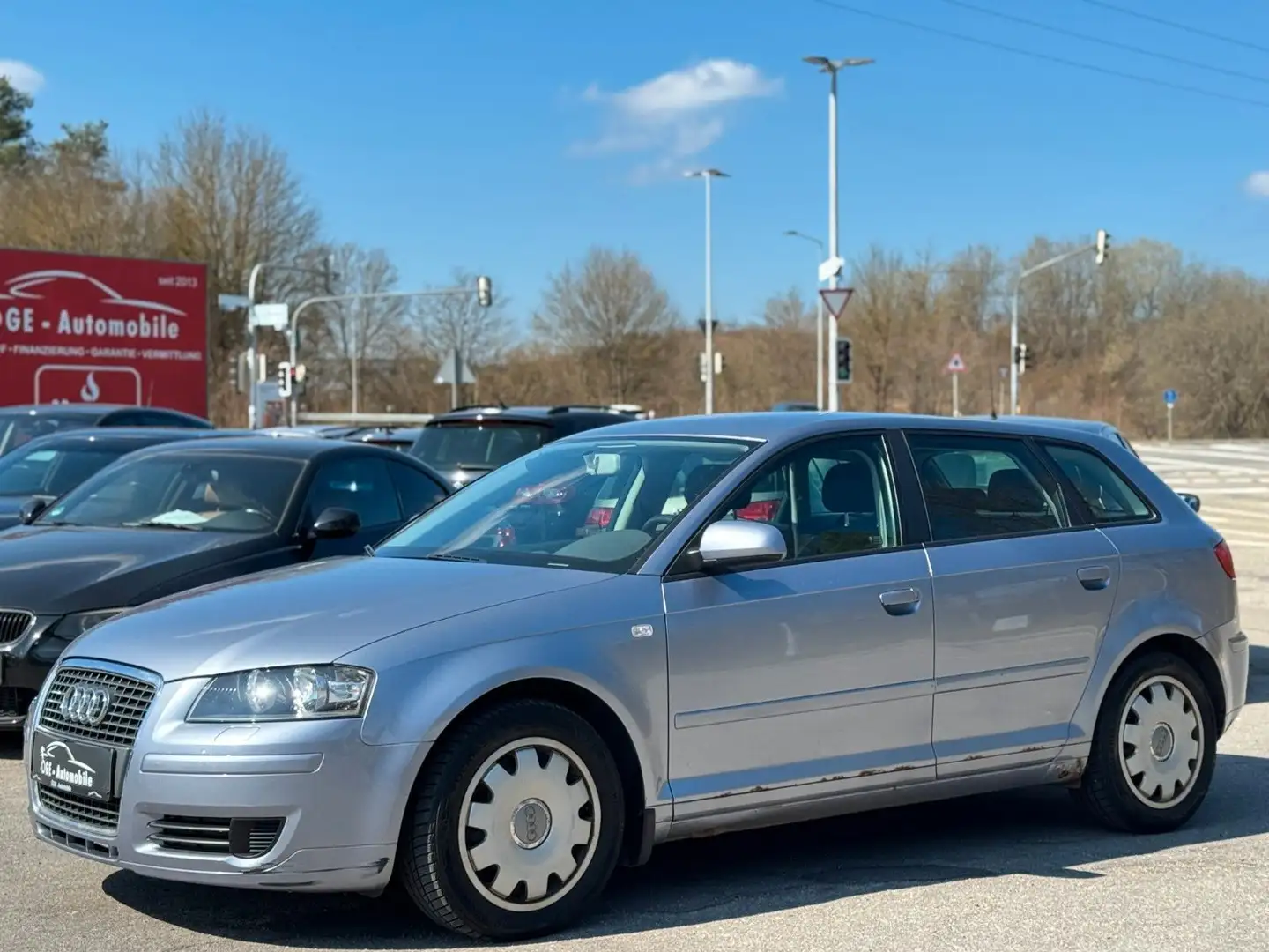 Audi A3 Sportback 1.9 TDI Attraction/1.Hand/Sitzh. Silber - 2