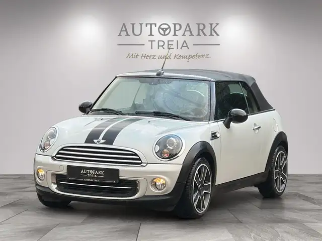 MINI Cooper Cabrio (XENON-H/K-SHZ-TEMPO-WENIGK KM)
