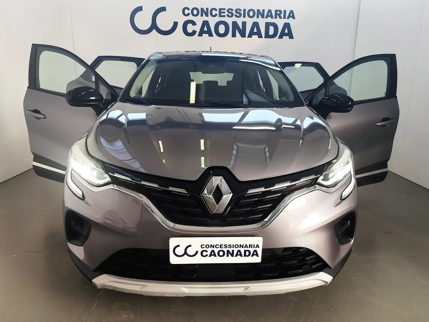Renault Captur II 1.5 blue dci Business 115cv edc Gris - 1
