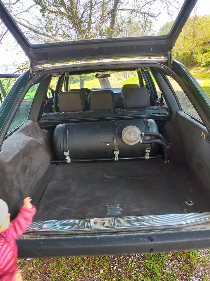 Mercedes-Benz E 200 E SW 200 TE 16v, foto 3