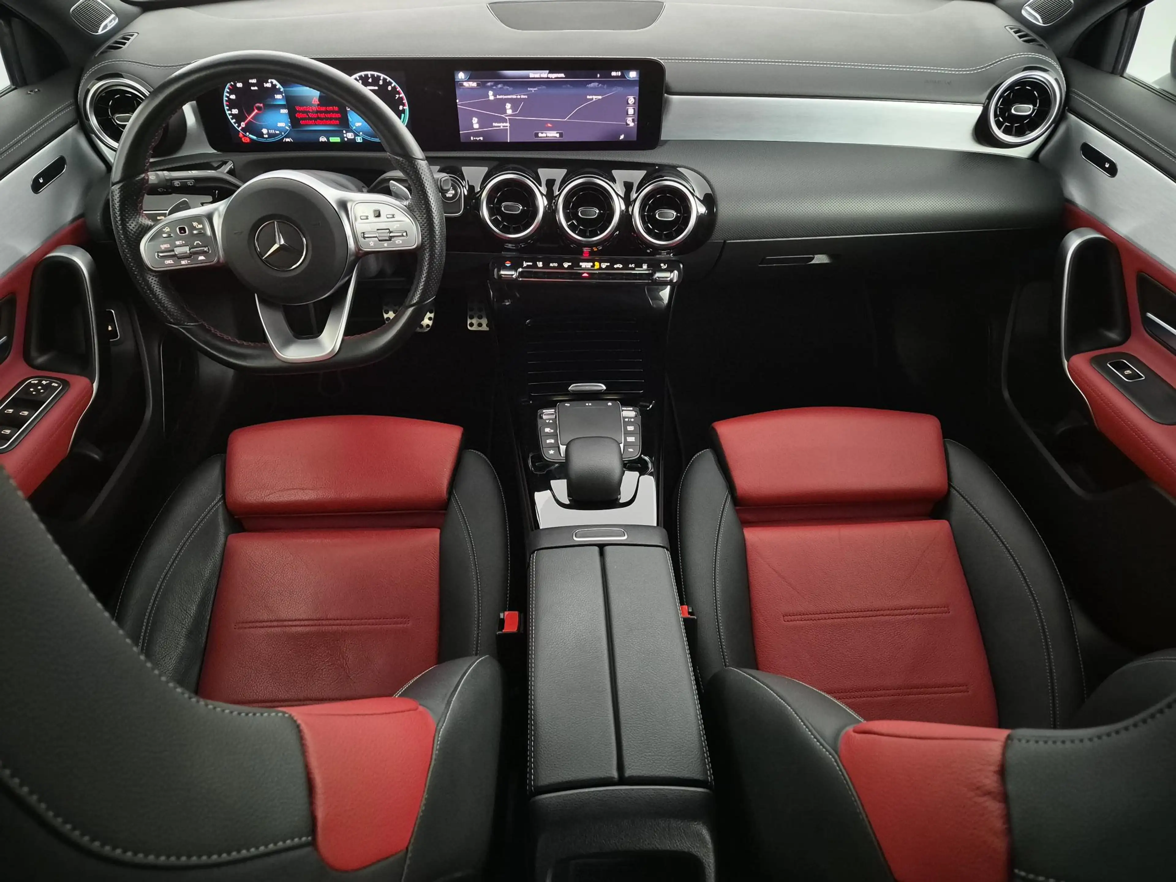 Mercedes-Benz A 250 e Business Solution AMG Limited | Business Plus Pa — photo 14