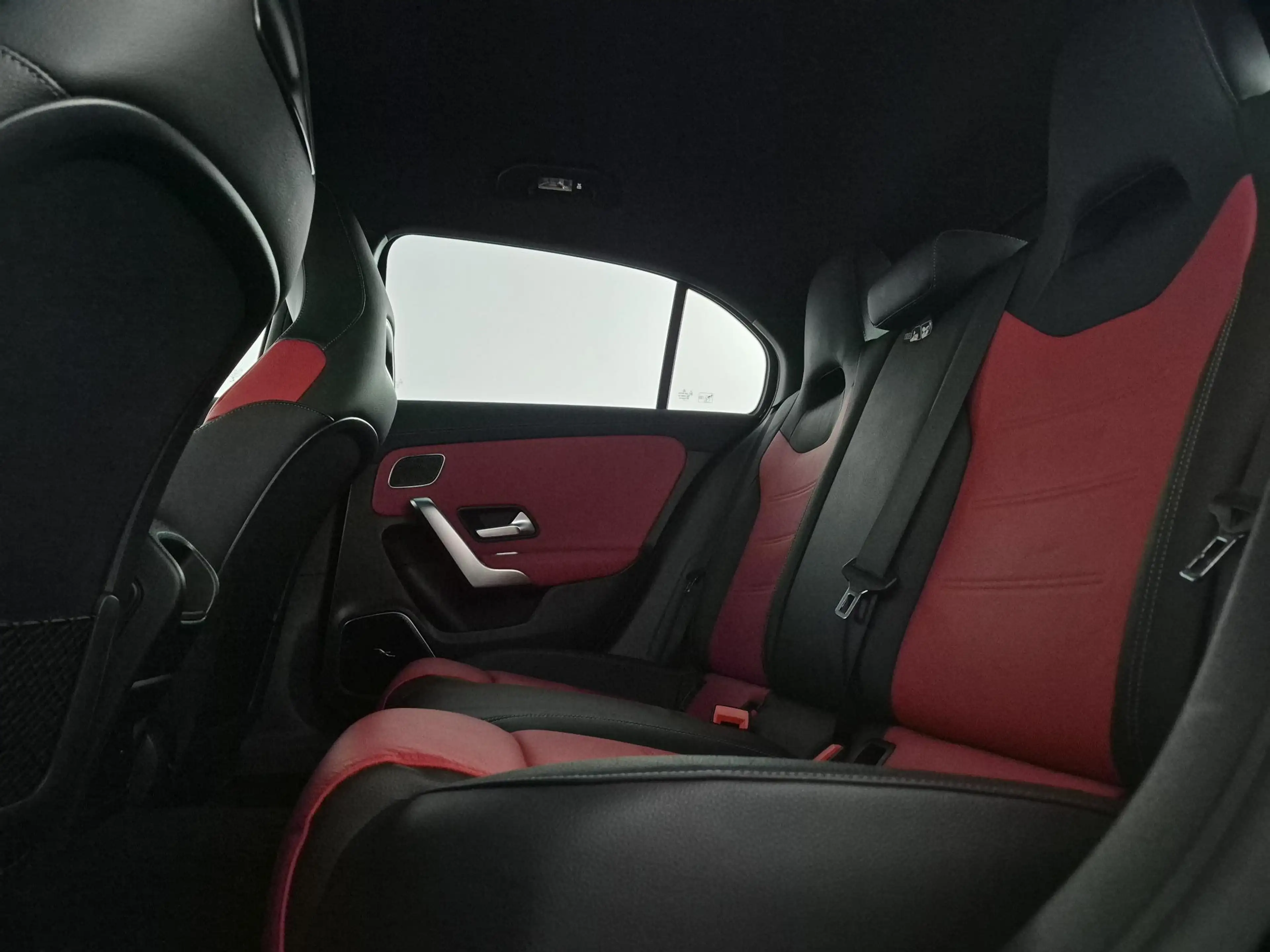 Mercedes-Benz A 250 e Business Solution AMG Limited | Business Plus Pa — photo 15