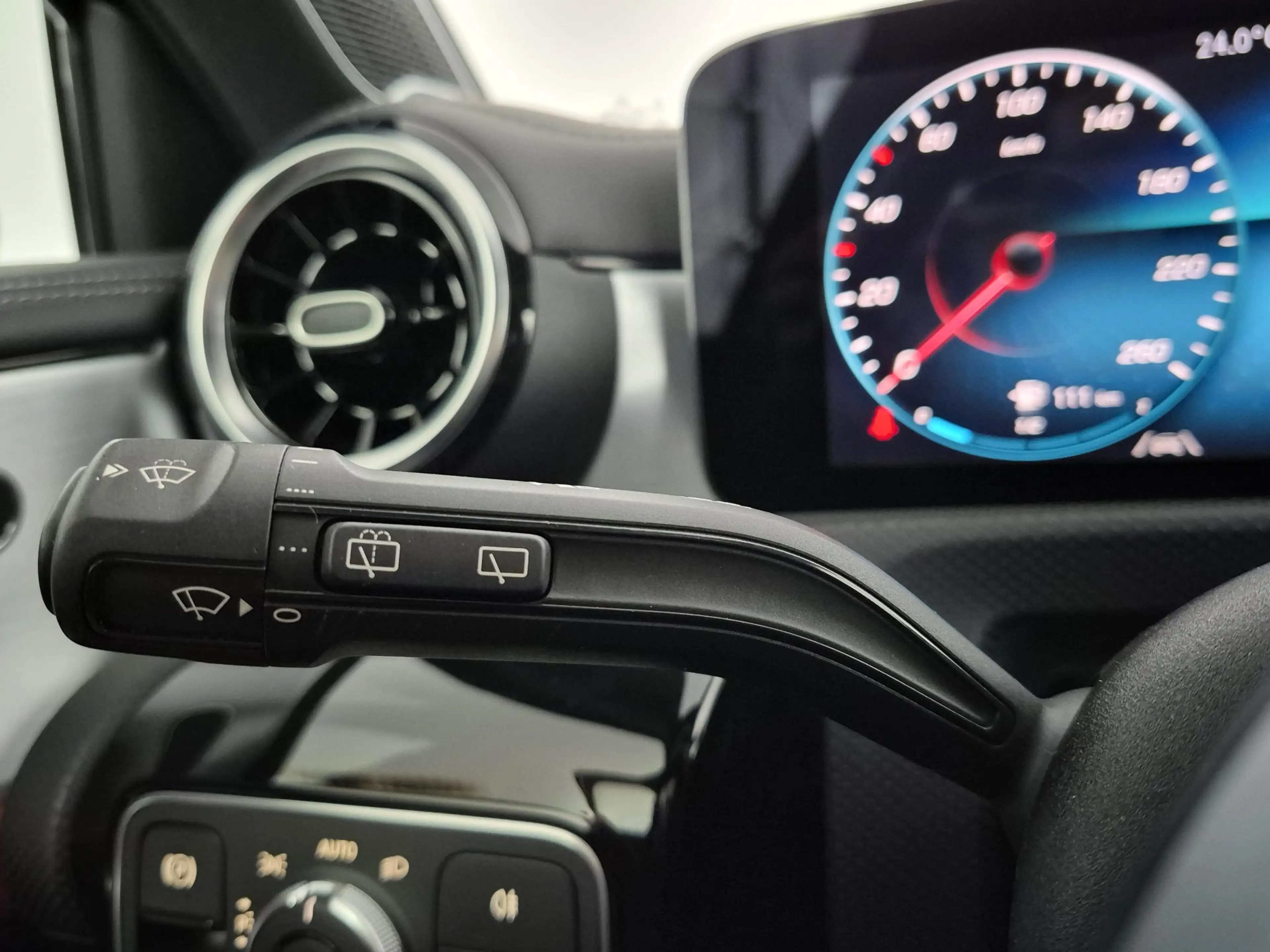 Mercedes-Benz A 250 e Business Solution AMG Limited | Business Plus Pa — photo 21