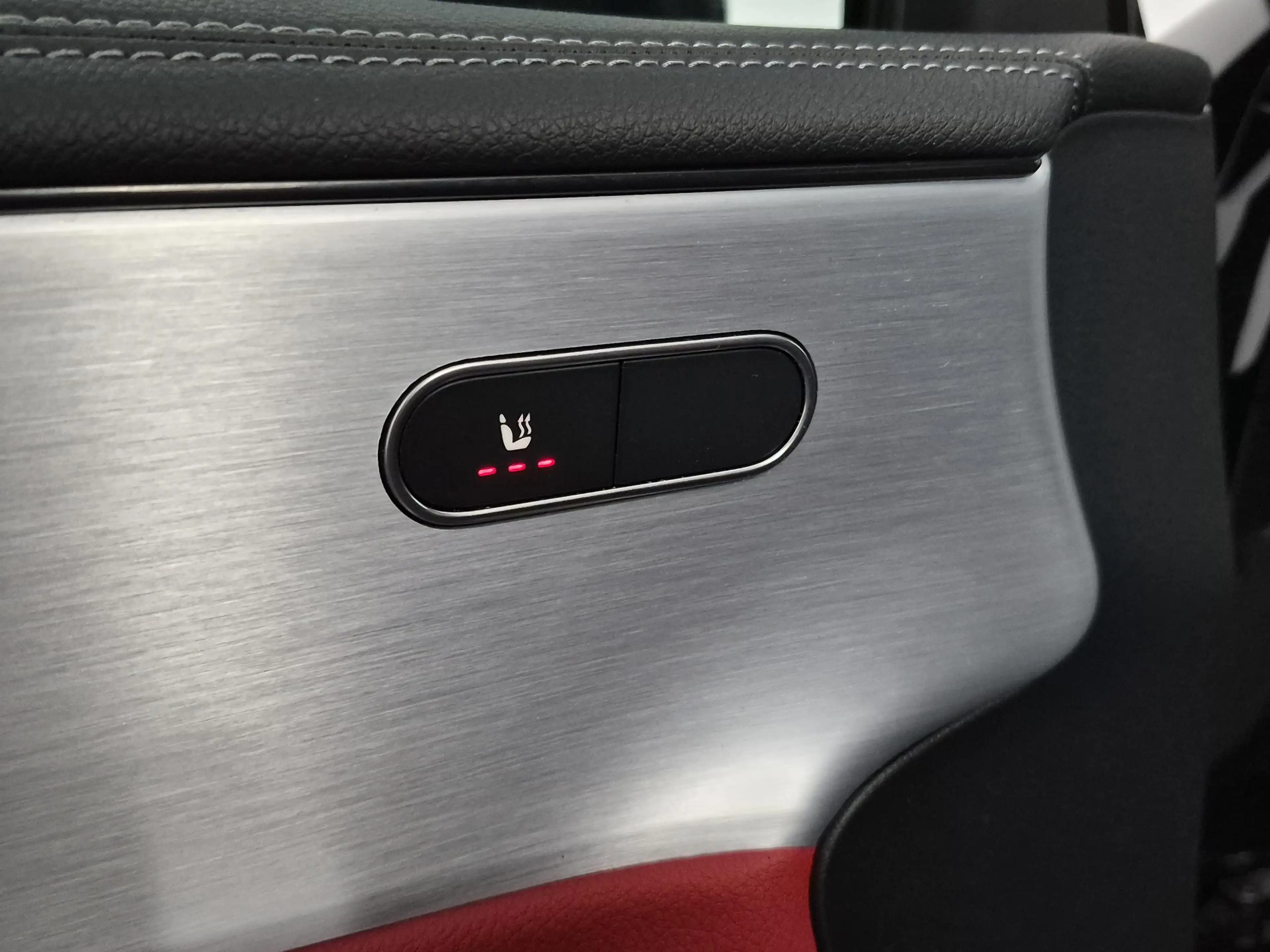 Mercedes-Benz A 250 e Business Solution AMG Limited | Business Plus Pa — photo 19