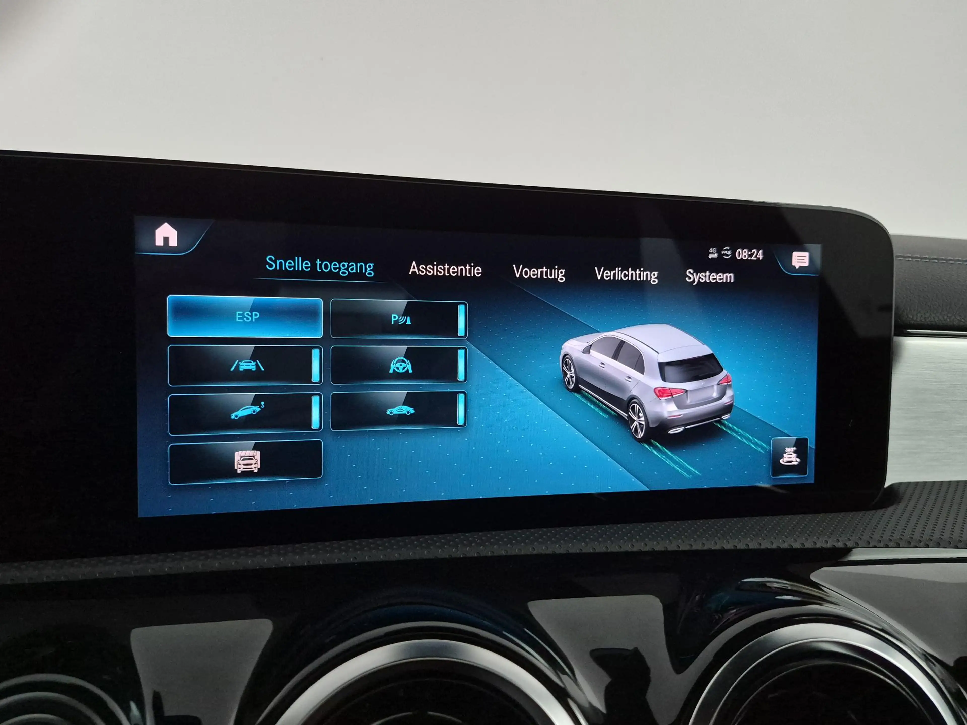 Mercedes-Benz A 250 e Business Solution AMG Limited | Business Plus Pa — photo 27