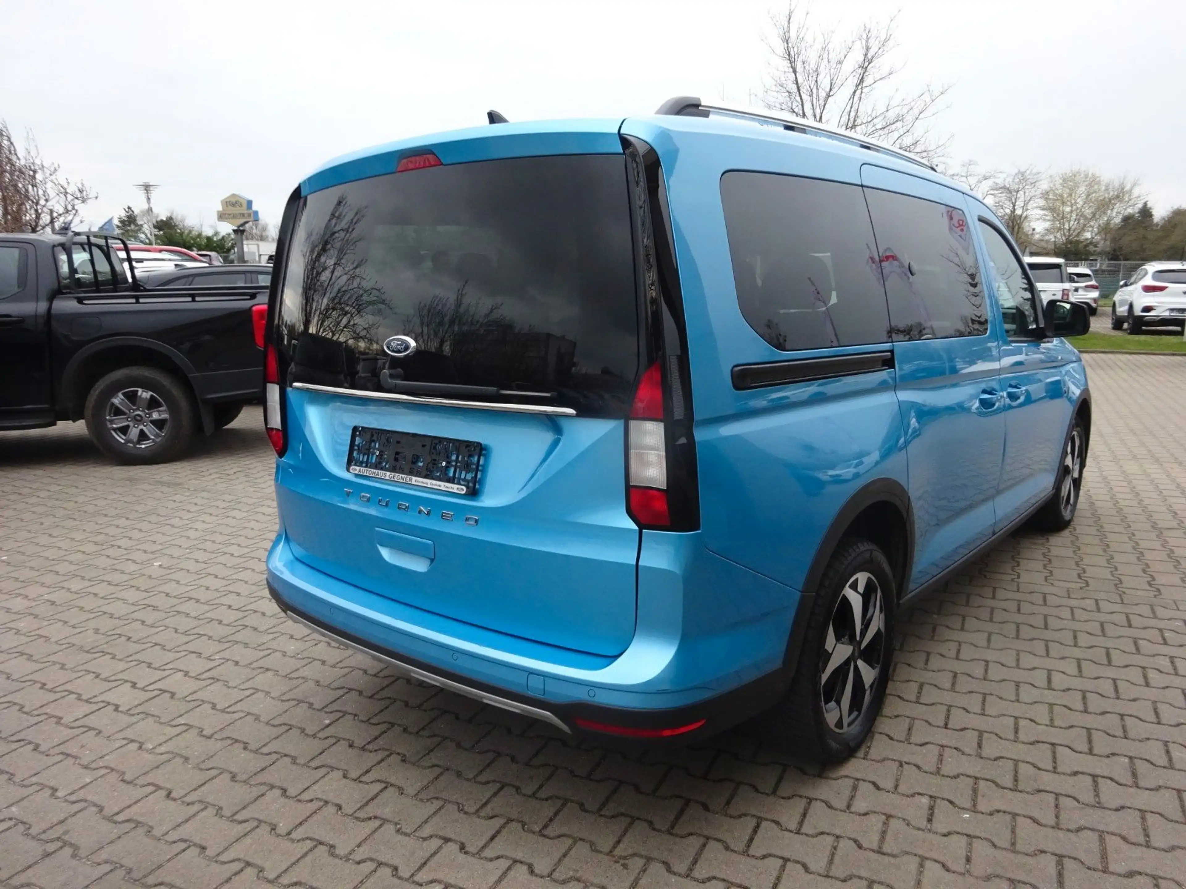Ford Grand Tourneo Connect 122PS Autm. Active — photo 5