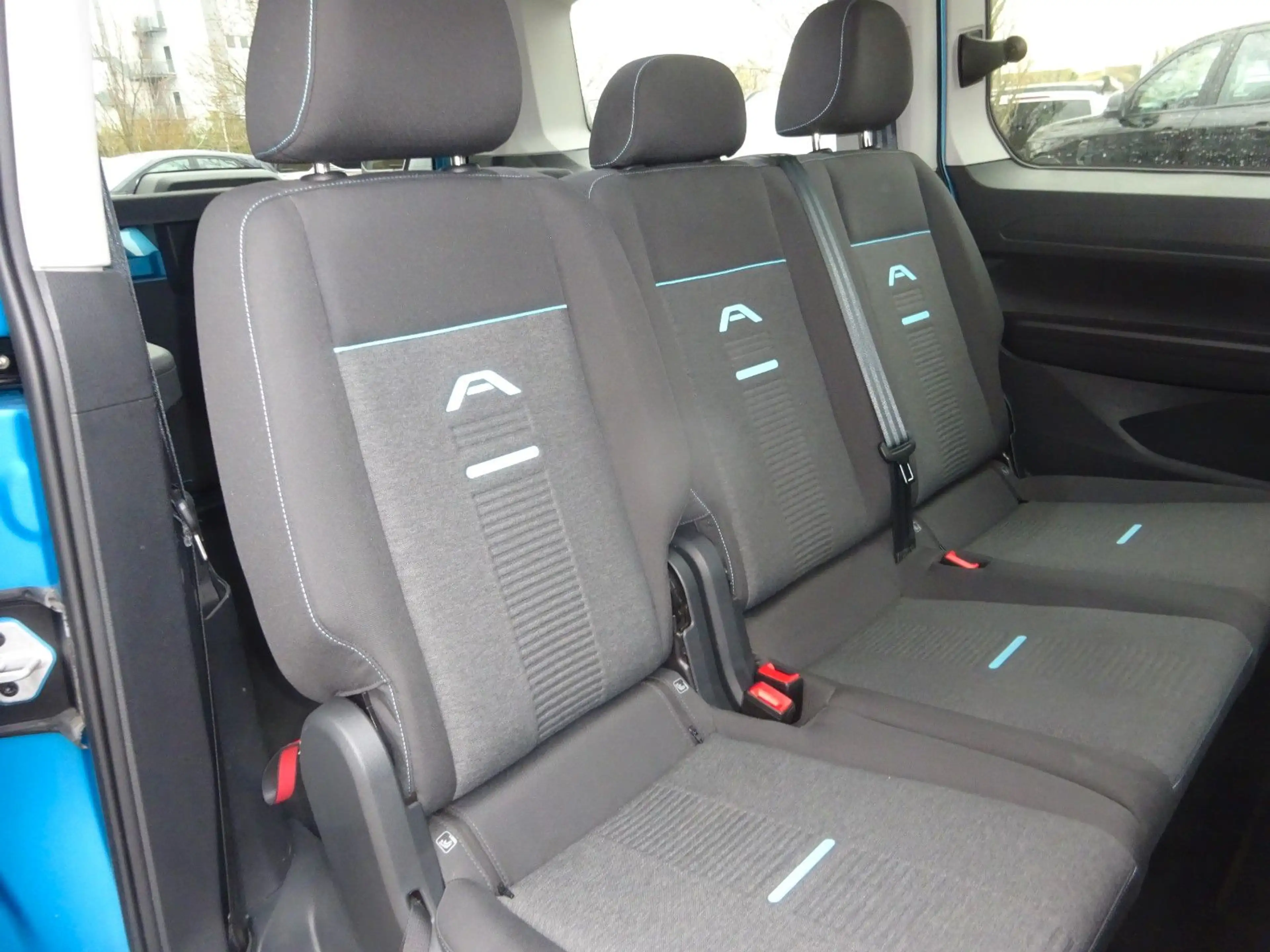 Ford Grand Tourneo Connect 122PS Autm. Active — photo 9