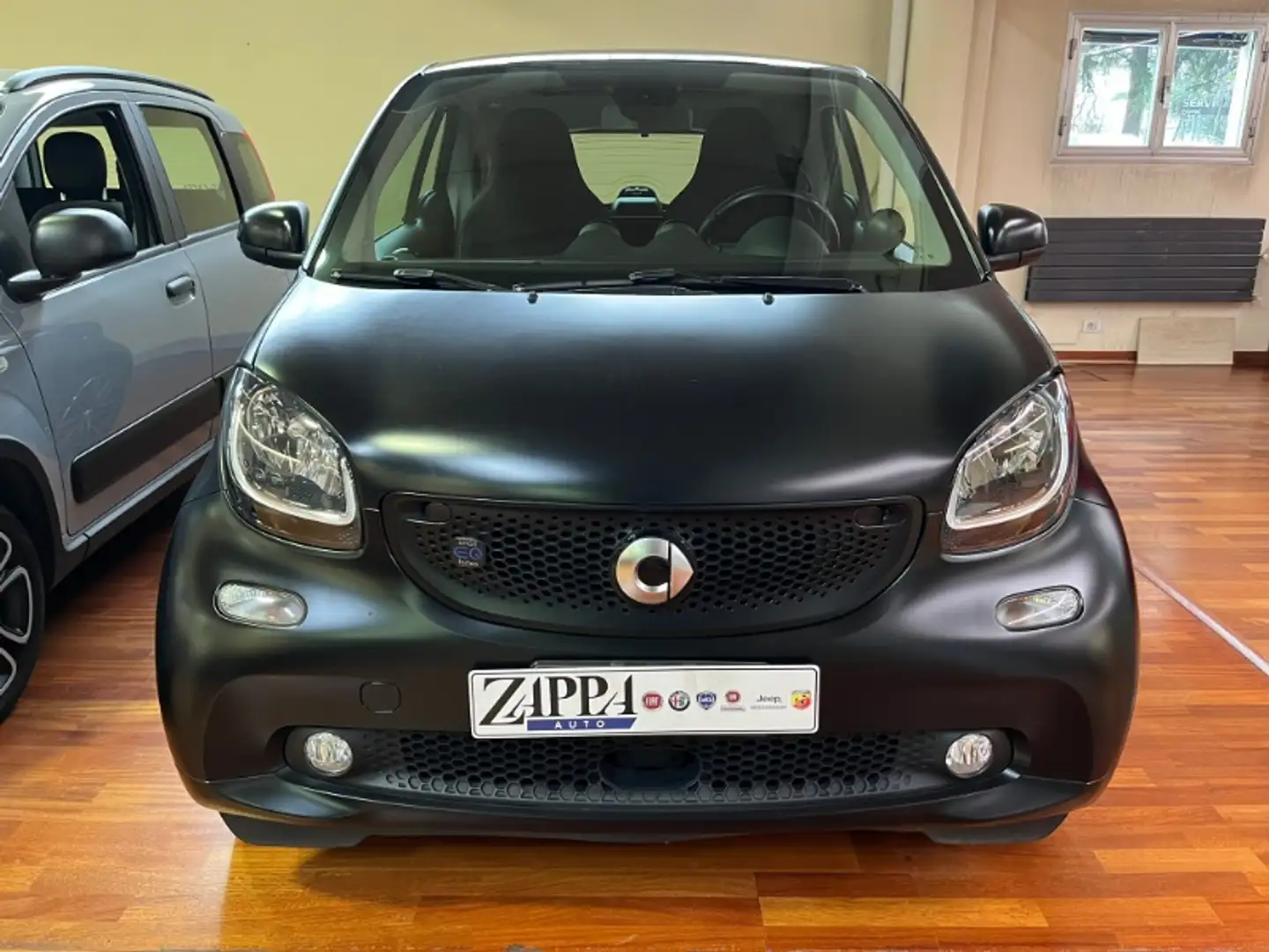 smart forTwo coupe  EQ Passion Nero - 2