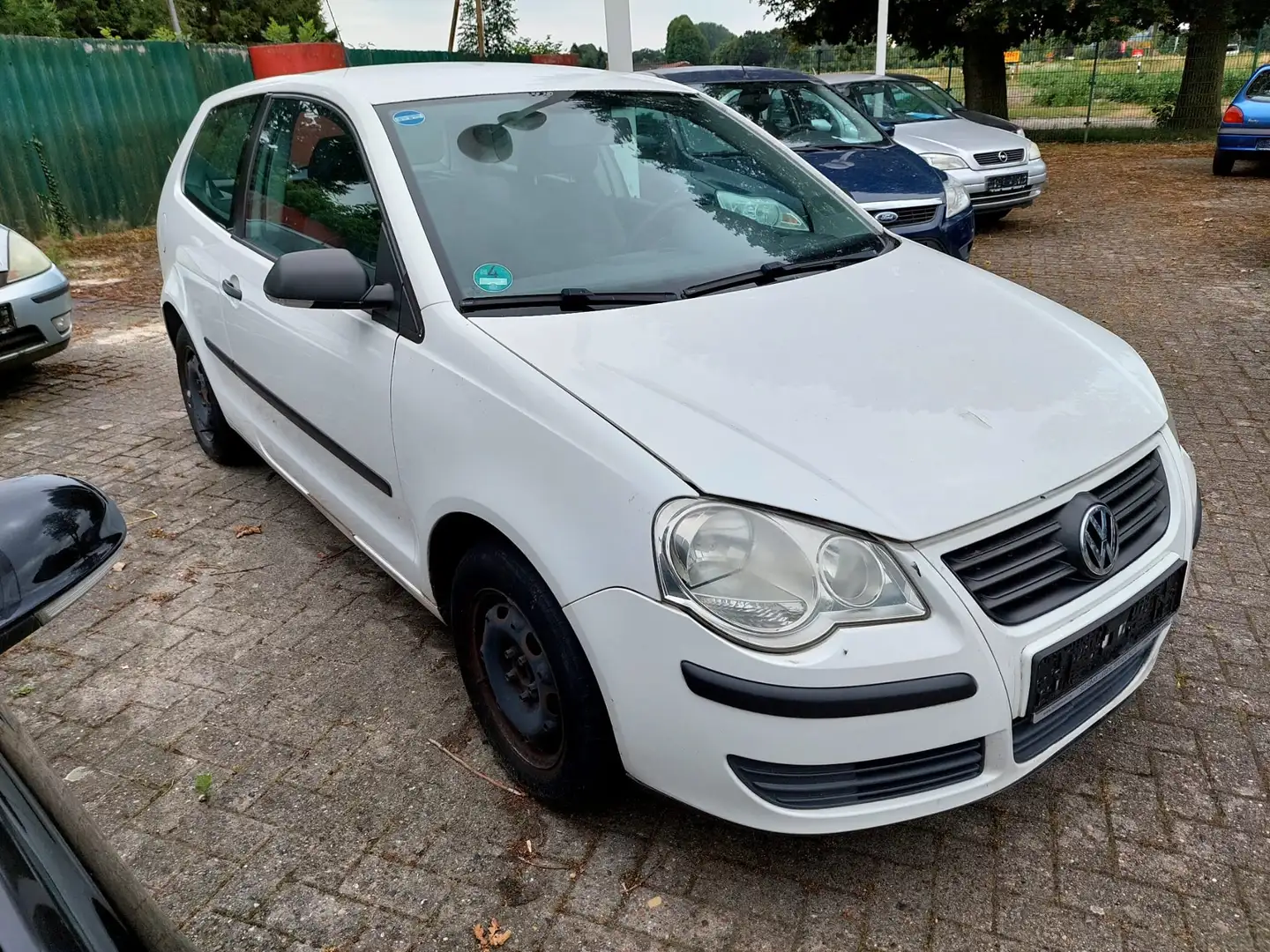Volkswagen Polo IV Trendline Blanc - 1