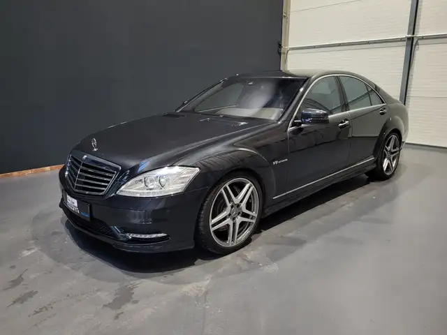 Mercedes-Benz S 500 CGI AMG Line *TOP Ausstattung*