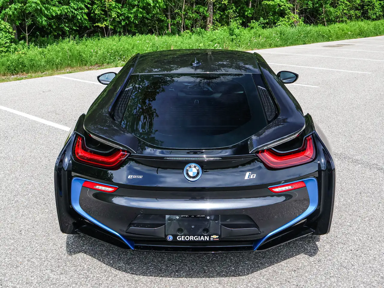 BMW i8 photo BMW i8