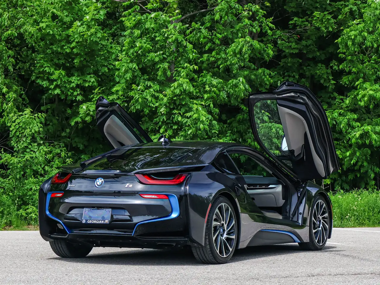 BMW i8 photo BMW i8