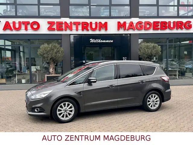 Ford S-Max S-MAX Titanium NAV*ALU*KAMERA*7SITZER