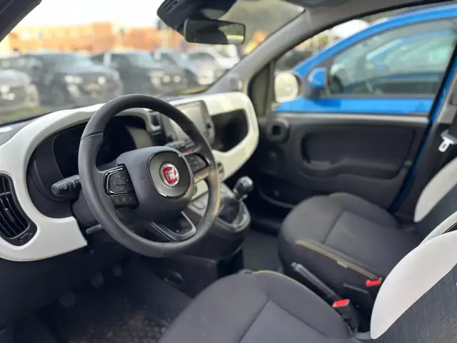 Fiat Panda view 11