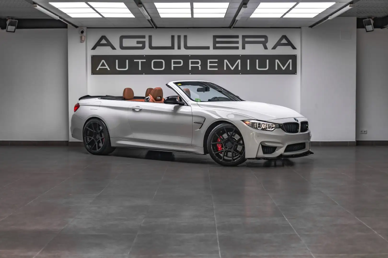 BMW M4 M4A Cabrio Weiß - 1