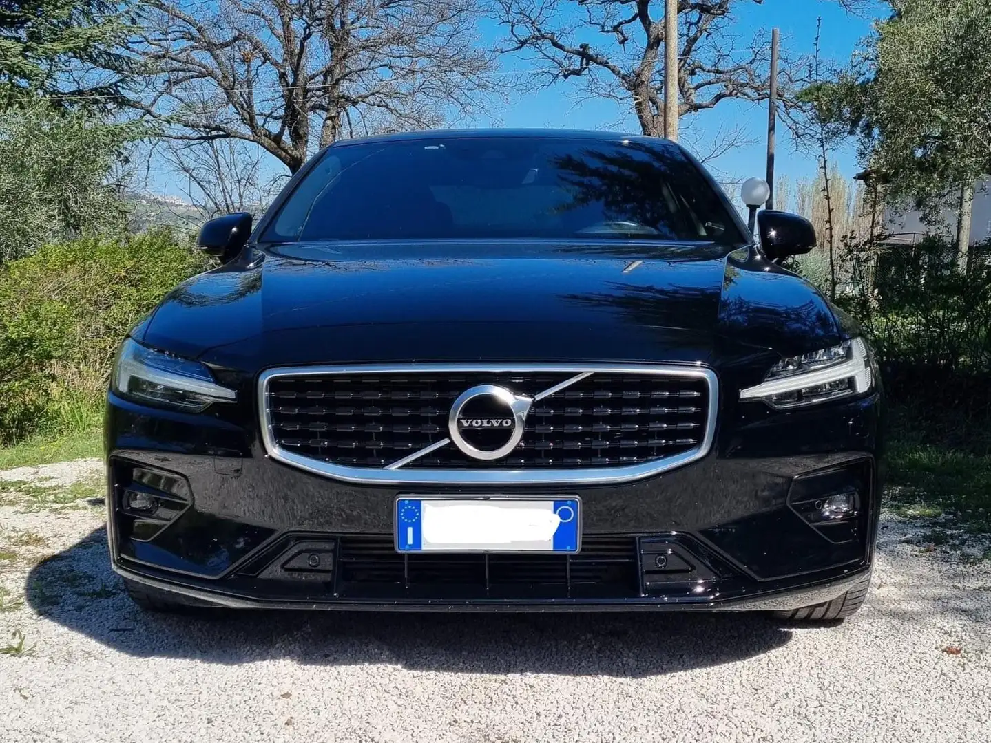Volvo S60 S60 III 2019 2.0 t5 R-design geartronic Black - 1