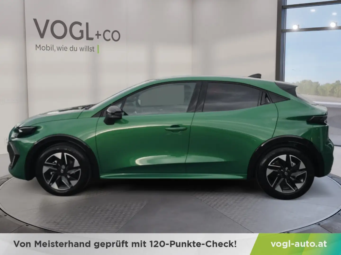 Renault Clio Techno TCe 115 Grün - 2