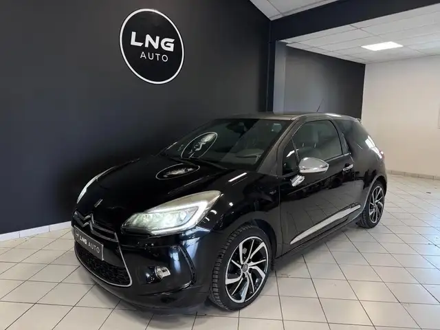 Citroen DS 3 1.6l HDI 120cv SO-IRRESISTIBLE