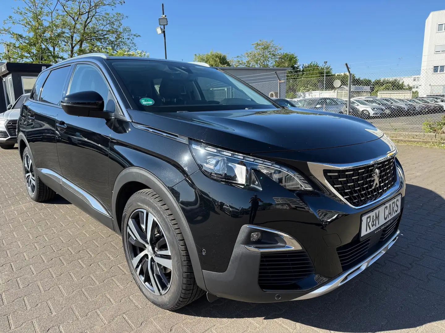 Peugeot 5008 Allure 1.2 Aut.130PS/7Sitze/ Negro - 1