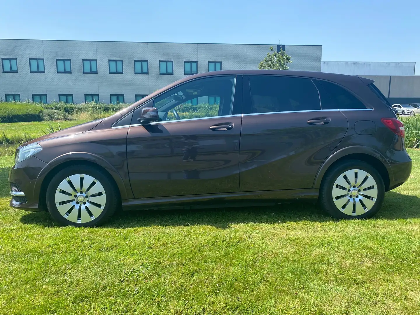 Mercedes-Benz B Electric Drive 2016 * 28 kWh * AUTOMAAT * ELEC. RAMEN Bruin - 2