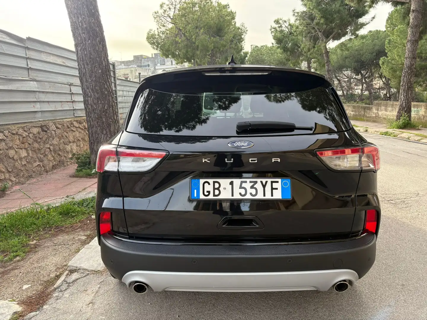 Ford Kuga Kuga 1.5 ecoblue Titanium 2wd 120cv Nero - 2