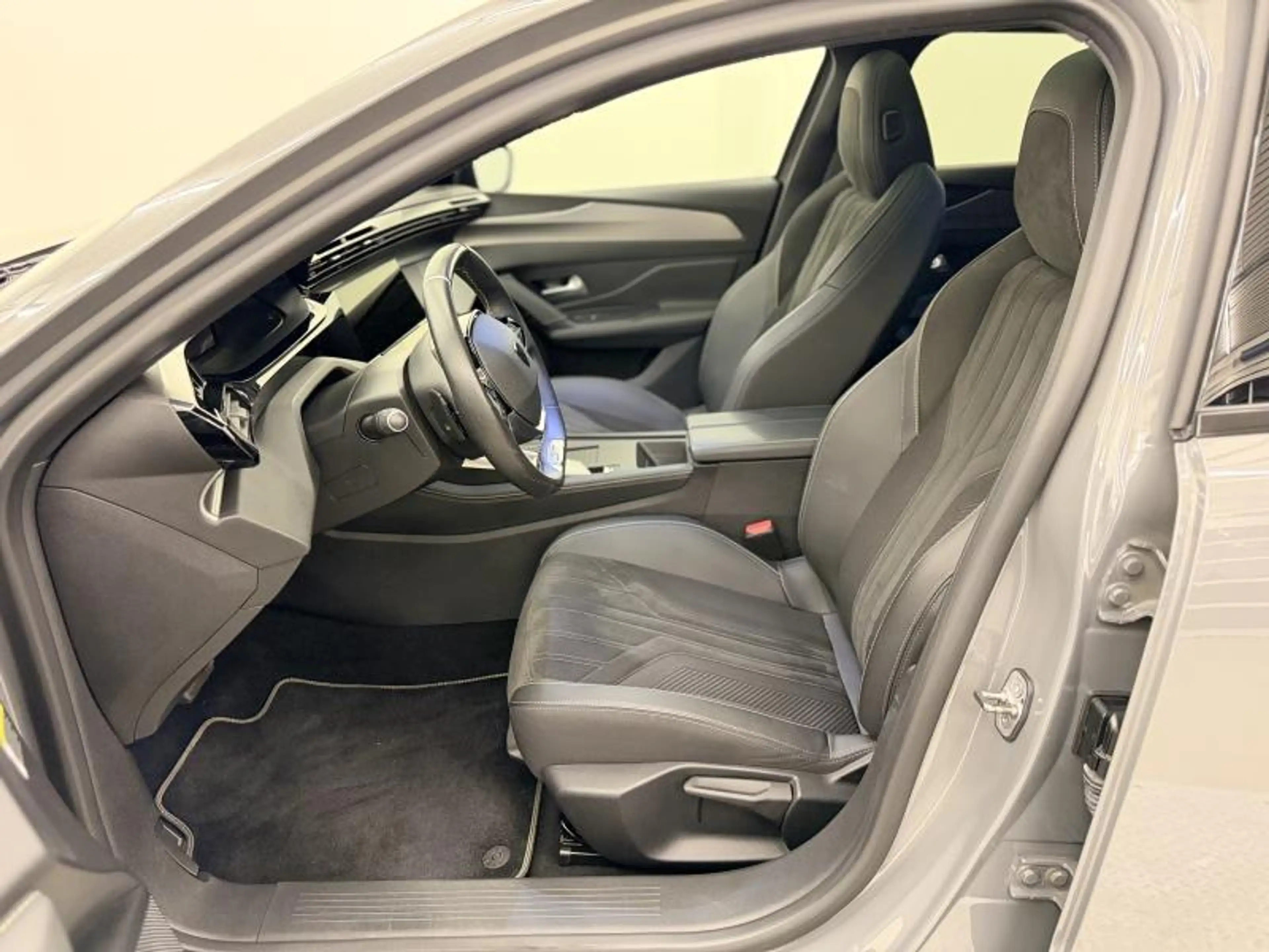 Peugeot 408 super aanbieding met veel opties — photo 14