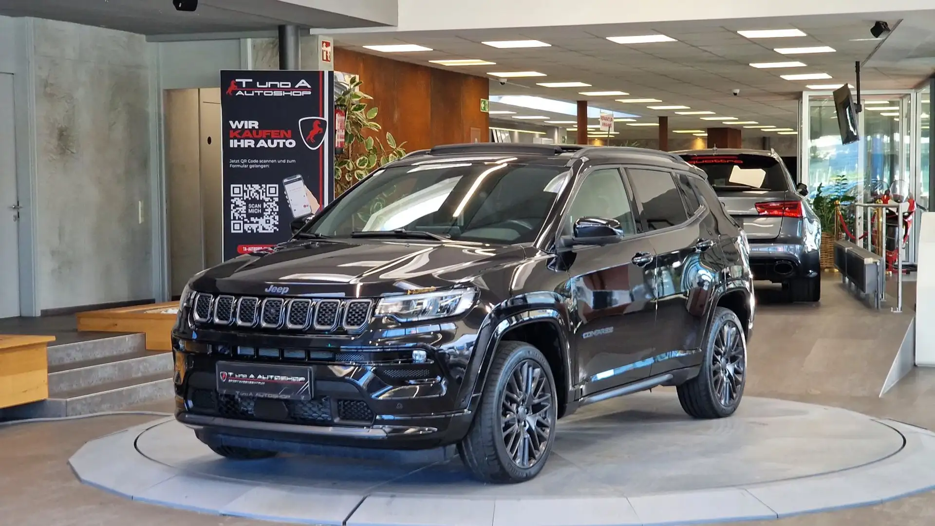 Jeep Compass 1.3 S Hybrid ALLRAD Aut.*Pano*360°*ALPINA*Sitzb Schwarz - 1