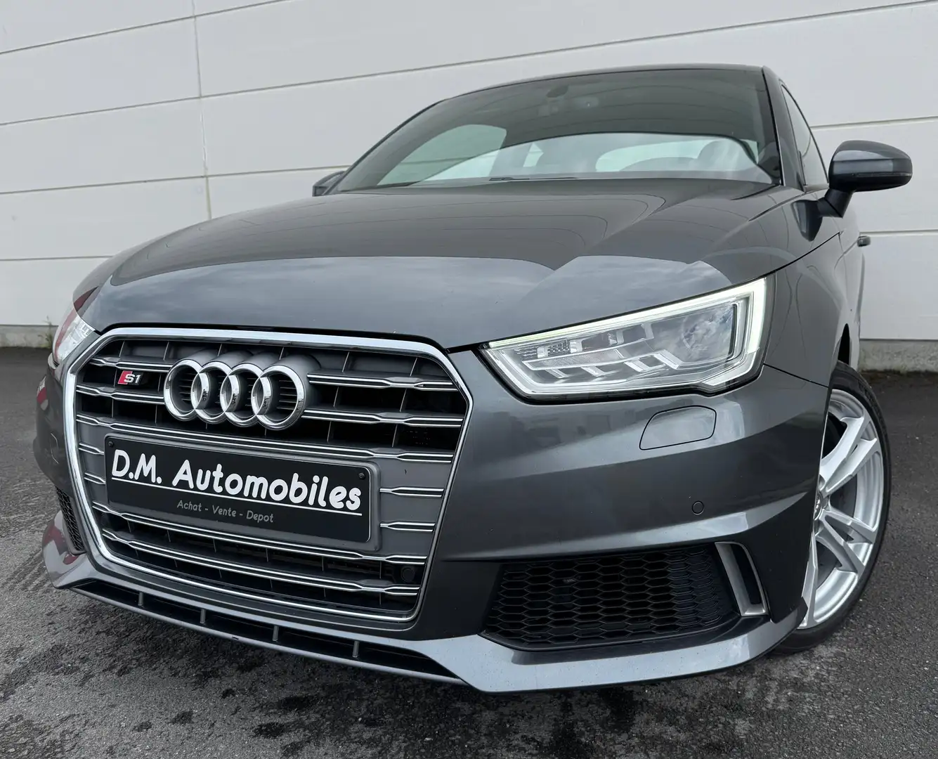 Audi S1 Quattro 2.0 TFSI - Toit ouvrant - 1an de Garantie* Серый - 1