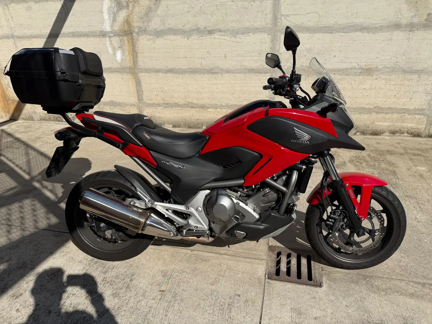 Honda NC 700 DCT ABS Czerwony - 1