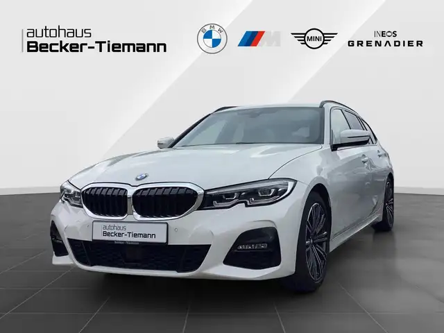 BMW 330 i xDrive Touring 18" / M Paket / Stnd Heiz / Lkrd