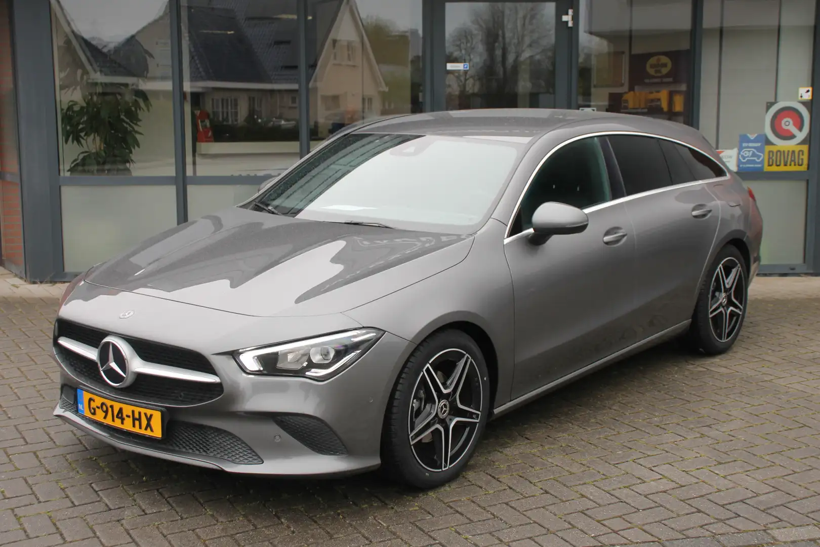 Mercedes-Benz CLA 180 Shooting Brake Advantage ✅ Camera ✅ Zwarte Hemel ✅ Grijs - 2