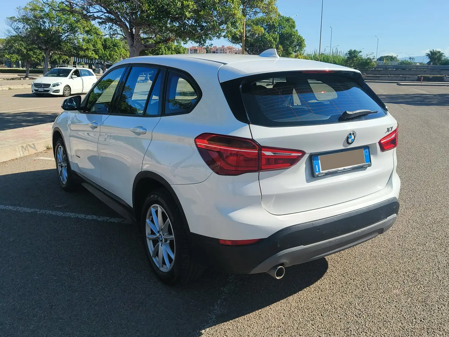 BMW X1 X1 F48 sdrive16d Bianco - 1