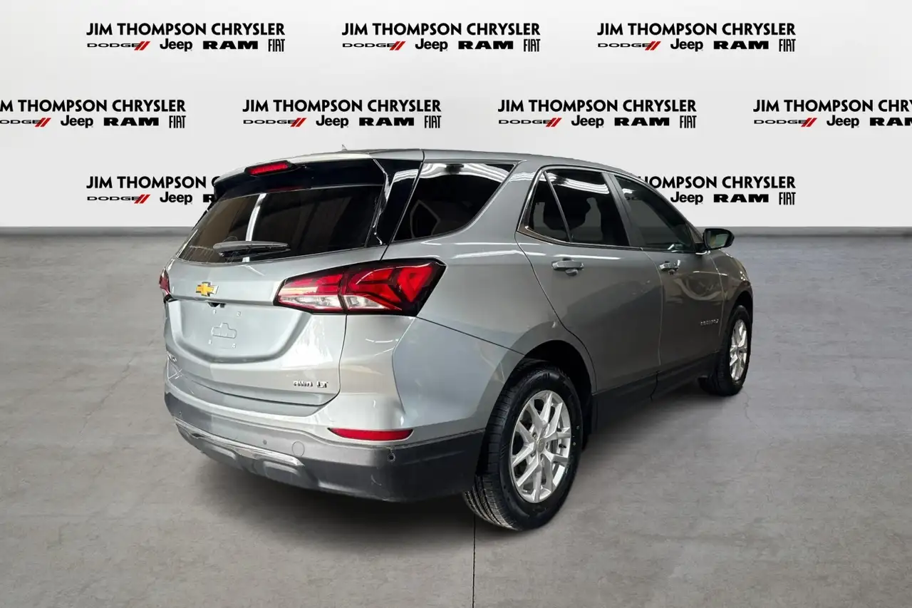 Chevrolet Equinox снимка Chevrolet Equinox