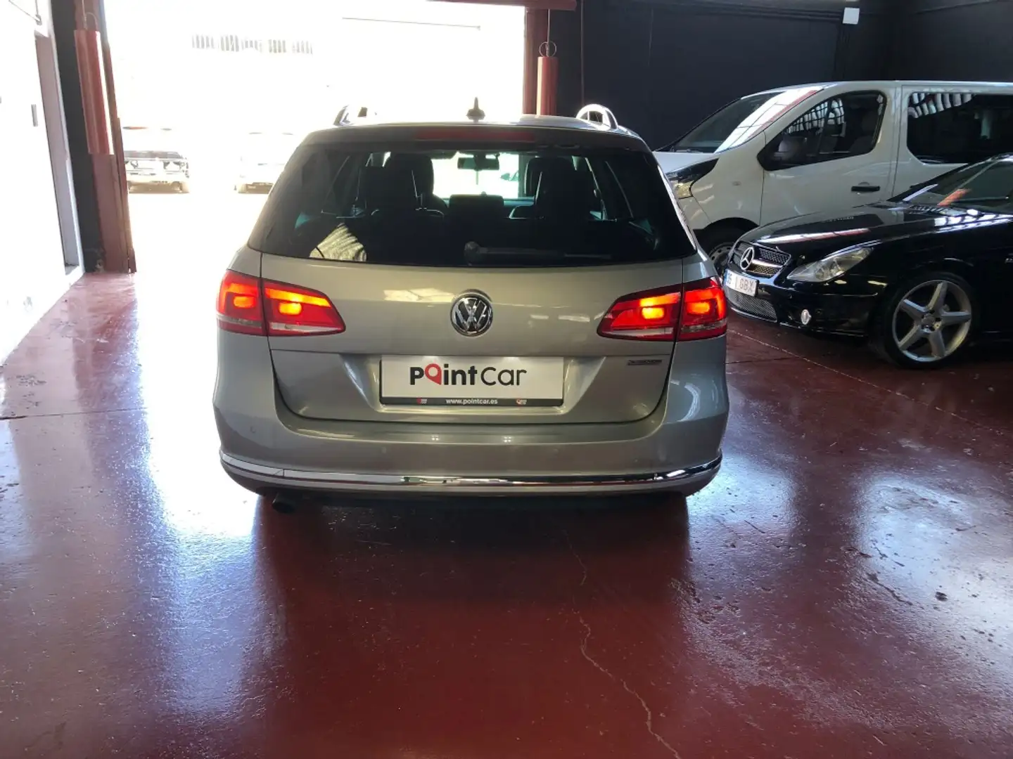 Volkswagen Passat Variant 1.4TSI Edition 120 Co2 Plateado - 2